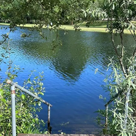 شقة Placido River House