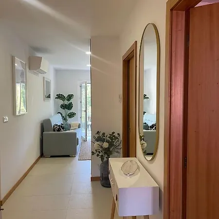 Placido River House *